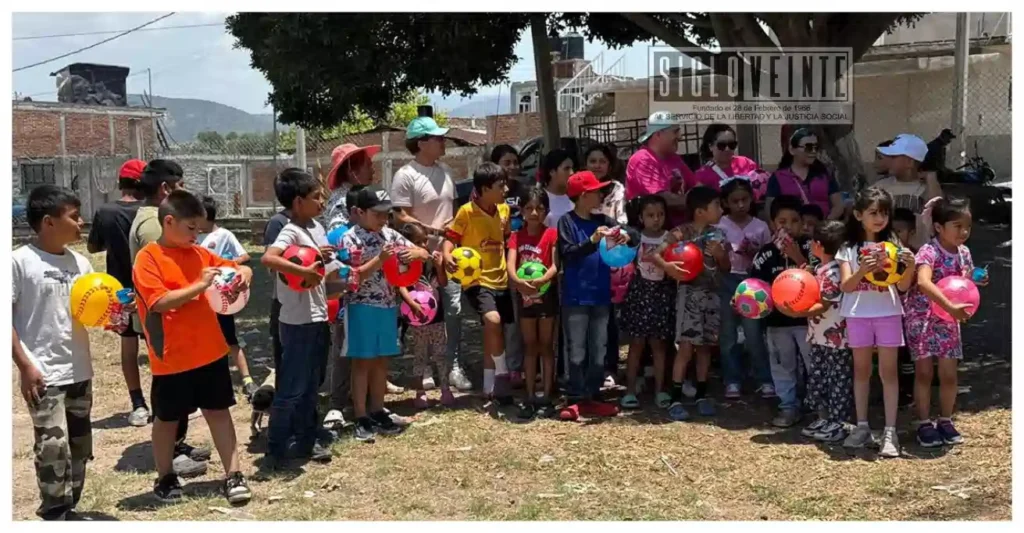 FUGECI lleva alegría y conciencia social a la niñez de Indaparapeo