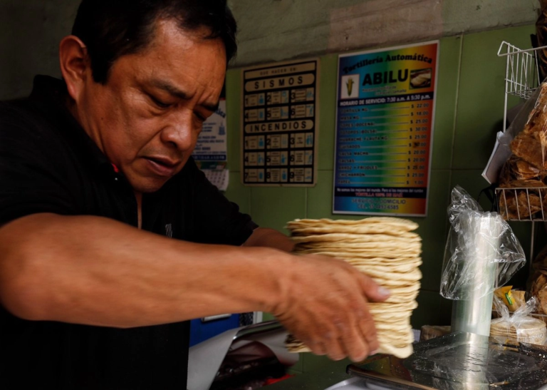 Acuerdan renovar el Pacic; no habrá aumento a la tortilla y canasta básica se mantiene debajo de 900 pesos