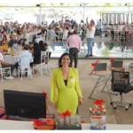 Celebra alcaldesa Norma Yáñez a docentes de Jungapeo durante festejo del Día del Maestro