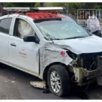 Choque entre taxi de Huetamo y combi deja cuatro lesionados en Calzada La Huerta de Morelia