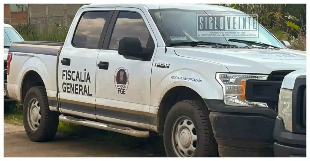 Hallan restos humanos en carretera Apatzingán–El Alcalde