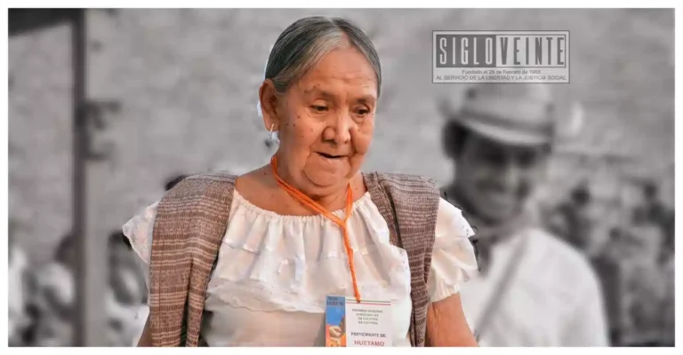 Huetamo recuerda a Azucena Galván a 10 años de su partida; referente del baile de tabla en Tierra Caliente