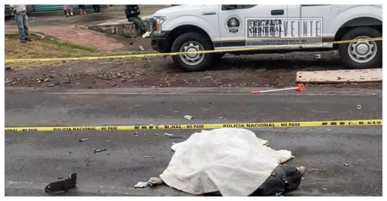 Motociclista fallece al chocar con camión de carga en la carretera Santa Clara del Cobre-Opopeo