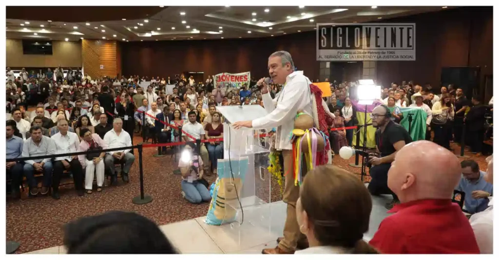 Sectores sociales signan alianza con Raúl Morón por la unidad de Michoacán