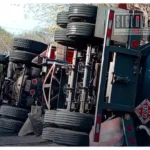 Volcadura de tráiler cisterna se registra cerca de San Antonio de Las Huertas, en el municipio de Nocupétaro