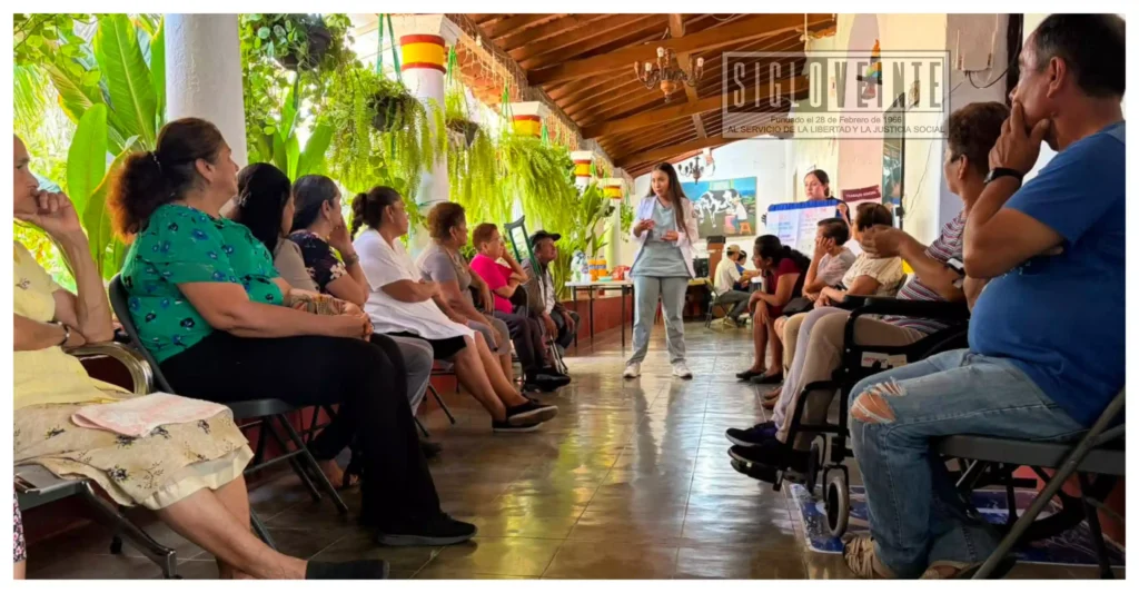 Carácuaro fortalece la cultura de la prevención con jornadas informativas para familias y adultos mayores