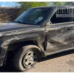 Choque contra paredón deja dos heridos en la carretera Huetamo–San Lucas