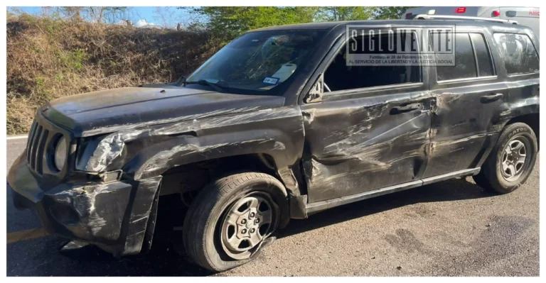 Choque contra paredón deja dos heridos en la carretera Huetamo–San Lucas