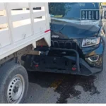 Choque de dos camionetas en Huetamo deja dos mujeres lesionadas; una menor fue hospitalizada