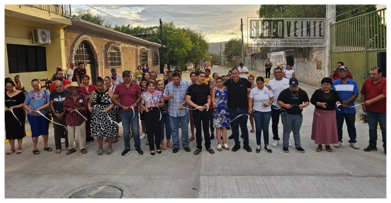 Gobierno municipal y habitantes suman esfuerzos para transformar vialidad en Huetamo; Pablo Varona entrega pavimentación en el barrio de Santa Cruz