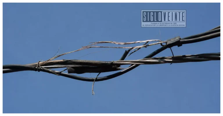 Habitantes de Ceibas de Urúetaro, localidad del municipio de Huetamo, denuncian más de ocho días sin energía eléctrica