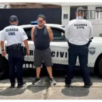 Hombre es detenido en Morelia por amenazar con pistola a varias personas por un lugar de estacionamiento