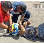 Motociclista de 18 años resulta herido tras accidente en Huetamo