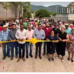Una calle nueva fortalece la movilidad en El Olivo y alcalde anuncia más apoyo al campo en Tuzantla