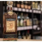 Emiten alertan por tequila Gran Centenario presuntamente adulterado