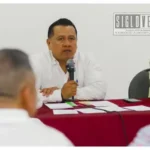 En Huetamo, Carlos Torres Piña advierte que no permitirá el regreso de gobiernos corruptos en Michoacán