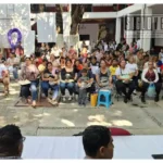 Huetamo reúne a decenas de artesanas de la región para acceder a créditos sin intereses del programa Apoyarte