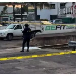 Madre e hijo intentaban cruzar por encima del ferrocarril en Morelia; niño de 9 años pierde la vida al ser arrollado.