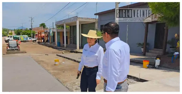 Presidenta de Churumuco supervisa obras de pavimentación para garantizar la movilidad