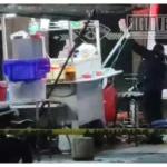 Balean a hombre mientras cenaba en puesto de tacos en Morelia; agresores logran escapar