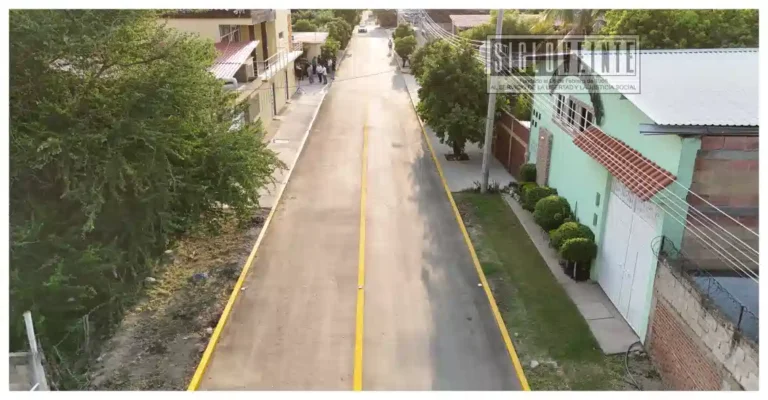 Huetamo amplía y mejora su red vial con nueva pavimentación; Pablo Varona destaca: “No es fácil, pero ahí vamos”