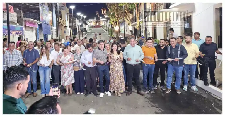 Inaugura Pablo Varona la rehabilitación de la calle Fray Juan Bautista Moya en Huetamo