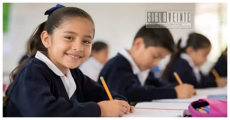 Inició pago de la Beca Rita Cetina para estudiantes de primaria; entregarán 2 mil 500 pesos por alumno