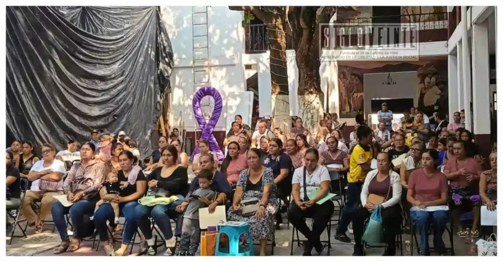 Más de 171 artesanas de la región Huetamo se registraron para acceder a créditos del programa ApoyArte
