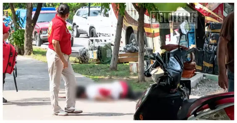 Matan a balazos a joven motociclista en plena zona centro de Apatzingán