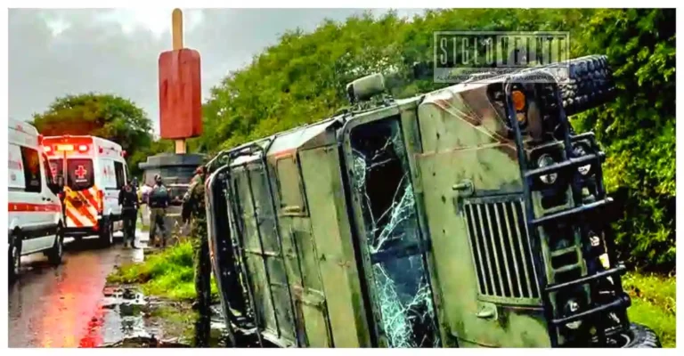 Vuelca camión militar en Tocumbo; siete elementos resultan heridos, dos de gravedad