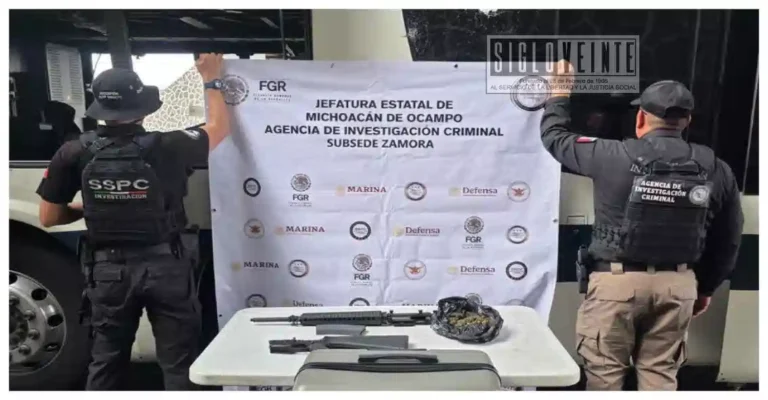 Aseguran rifle y casi un kilo de marihuana en autobús de pasajeros en Ecuandureo