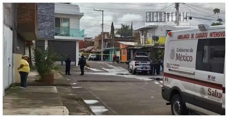 Asesinan a hombre frente a su vivienda en Uruapan; agresores huyen en motocicleta