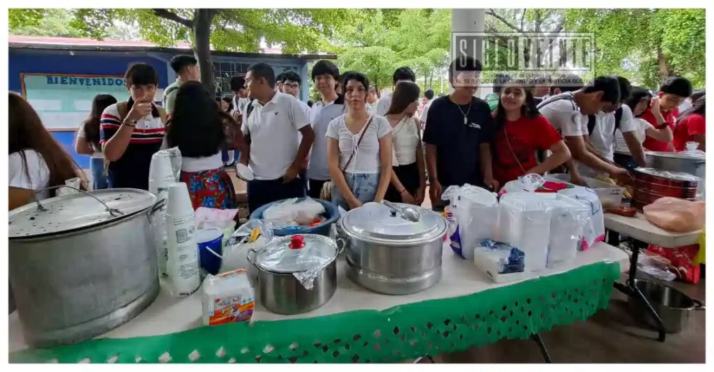 Colegio de Bachilleres de Huetamo promueve gastronomía regional entre estudiantes