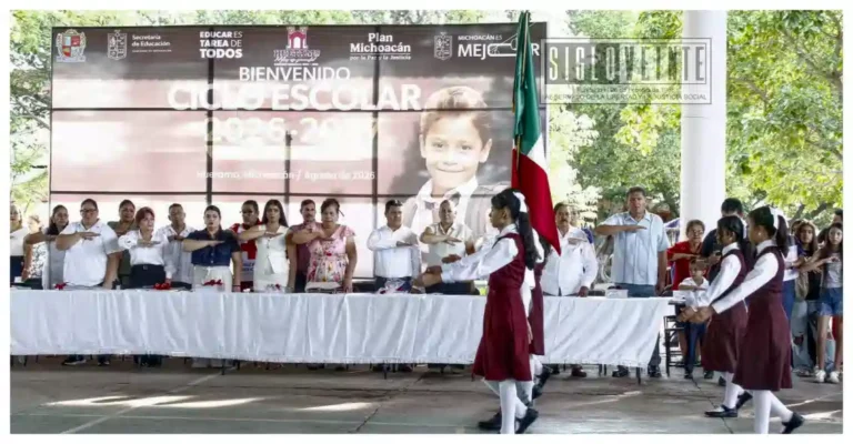 Inicia en Huetamo ciclo escolar 2026-2027 con ceremonia en la Secundaria Federal No. 2 Independencia