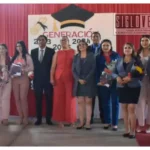 Liliana Carreño apadrina a graduados de la Universidad Interamericana de San Lucas