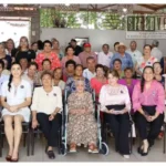 Reconocen en Huetamo trayectoria de las maestras jubiladas Laura Maldonado y Guillermina Luviano