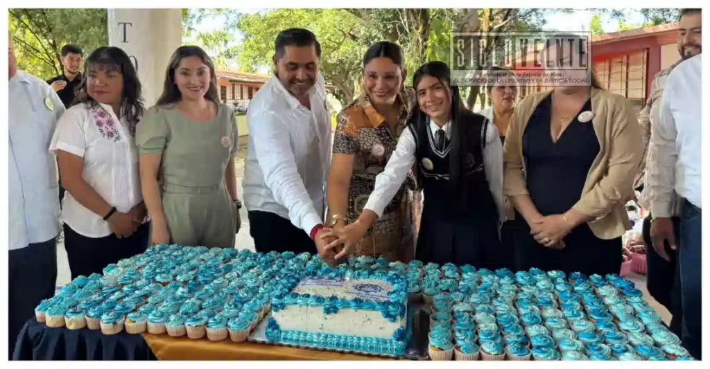 Destaca Fernando Ocampo legado educativo de la Secundaria Técnica 40 a 51 años de su fundación