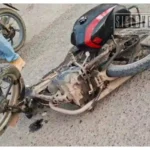 Joven sufre convulsiones tras presunto choque de motocicleta contra taxi en Ciudad Altamirano