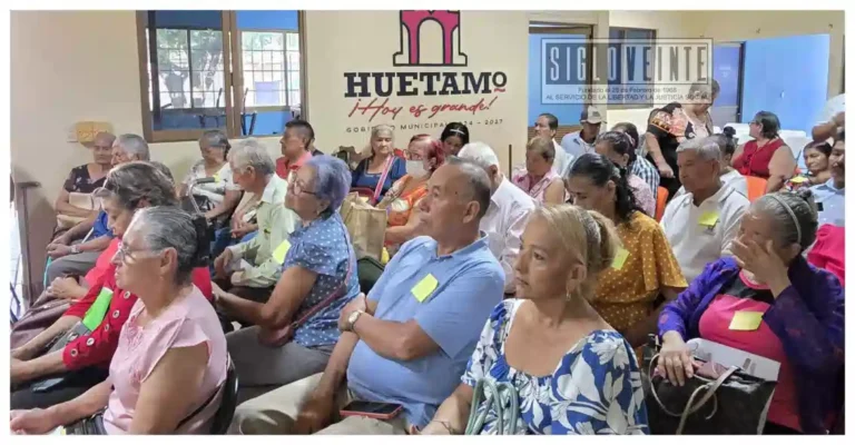 Llevan Feria de la Salud a Huetamo en beneficio de las personas adultas mayores