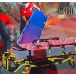 Mujer resulta lesionada tras accidente de motocicleta cerca de la Unidad Deportiva de Huetamo