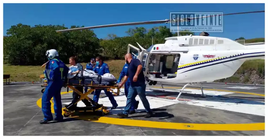 Trasladan por helicóptero a joven de Tuzantla a Morelia por complicación grave en su embarazo